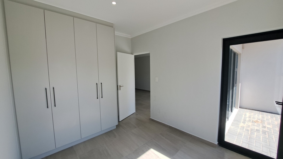 2 Bedroom Property for Sale in Table View Western Cape